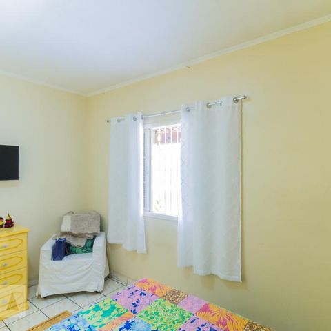 Casa à venda com 200m², 5 quartos e 2 vagasQuarto 3