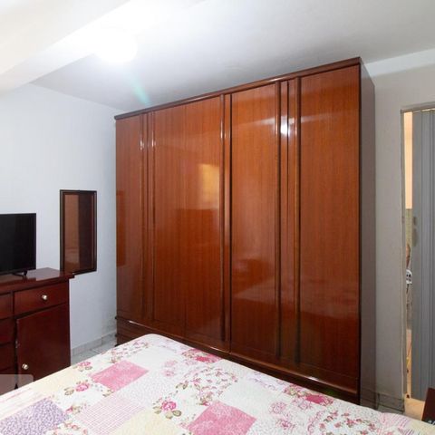 Casa à venda com 200m², 5 quartos e 2 vagasQuarto 1