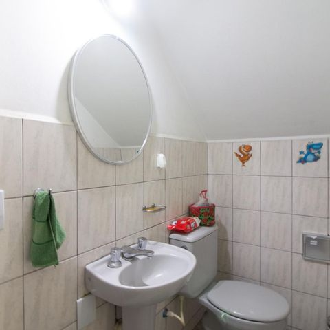 Casa à venda com 200m², 5 quartos e 2 vagasLavabo