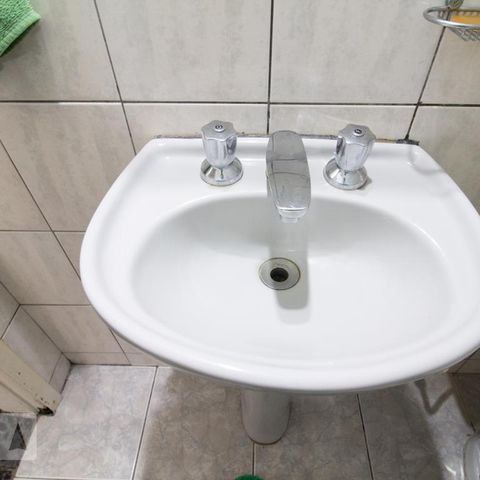 Casa à venda com 200m², 5 quartos e 2 vagasDetalhe Lavabo