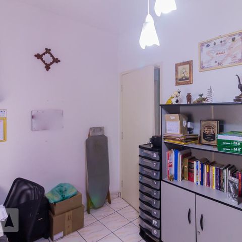 Casa à venda com 200m², 5 quartos e 2 vagasQuarto 2