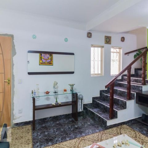 Casa à venda com 200m², 5 quartos e 2 vagasSala 1
