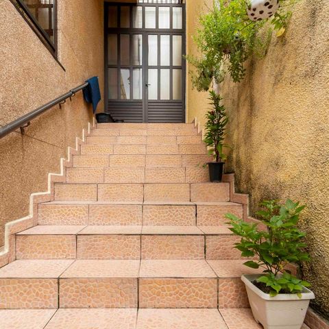 Casa à venda com 218m², 3 quartos e 5 vagasÁrea Externa