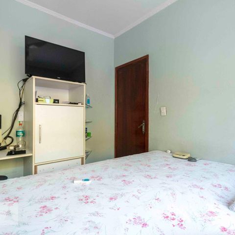 Casa à venda com 218m², 3 quartos e 5 vagasQuarto 3