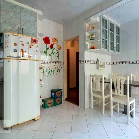 Casa à venda com 218m², 3 quartos e 5 vagasCozinha