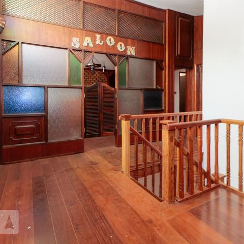 Casa para alugar com 450m², 5 quartos e 1 vagaSuíte 1
