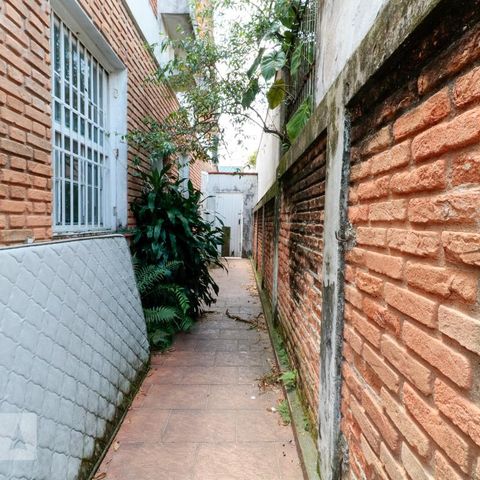 Casa para alugar com 450m², 5 quartos e 1 vagaCorredor externo