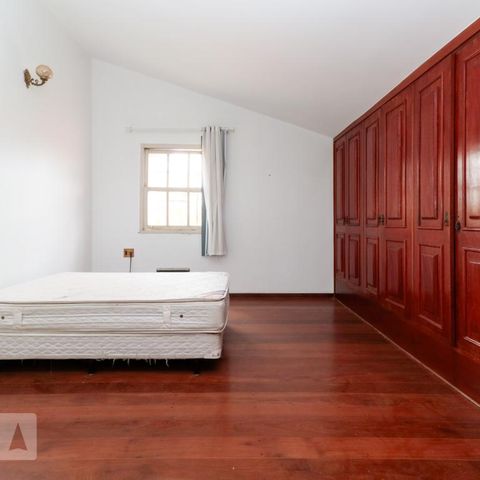 Casa para alugar com 450m², 5 quartos e 1 vagaSuíte 2