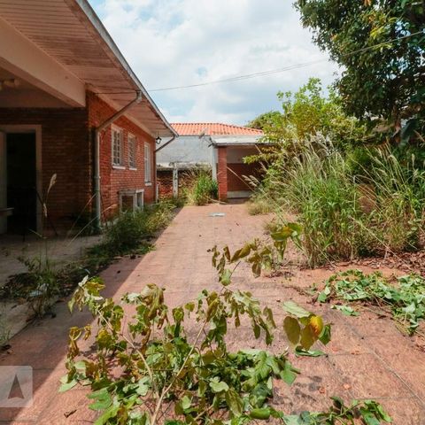 Casa para alugar com 450m², 5 quartos e 1 vagaQuintal