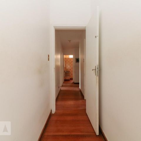 Casa para alugar com 450m², 5 quartos e 1 vagaCorredor