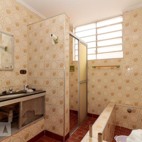 Casa para alugar com 450m², 5 quartos e 1 vagaBanheiro 1