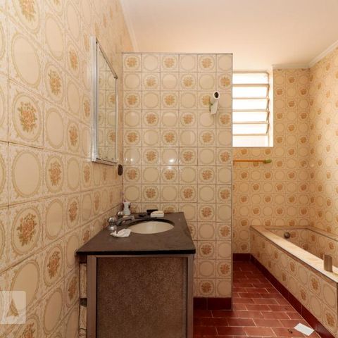 Casa para alugar com 450m², 5 quartos e 1 vagaBanheiro 1