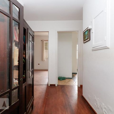 Casa para alugar com 450m², 5 quartos e 1 vagaCorredor