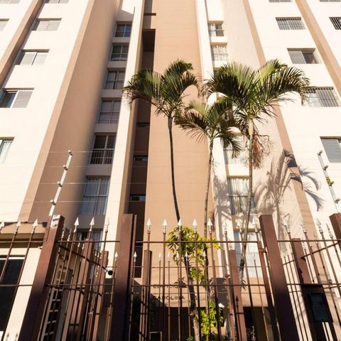 Apartamento à venda com 54m², 2 quartos e 1 vagaFachada