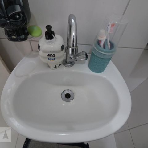 Casa à venda com 200m², 4 quartos e 3 vagasLavabo - pia