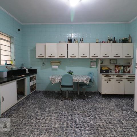 Casa à venda com 200m², 4 quartos e 3 vagasCozinha