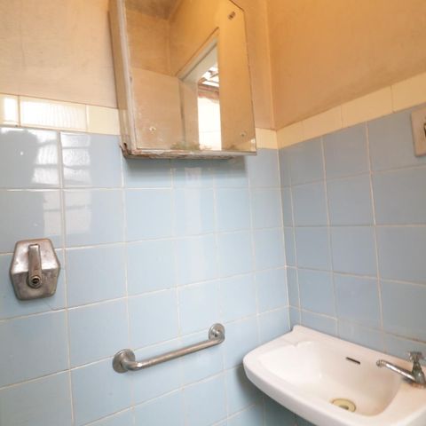 Casa à venda com 200m², 4 quartos e 3 vagasBanheiro de Serviço