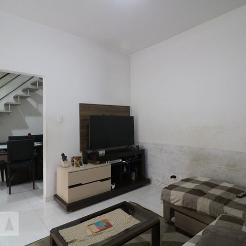 Casa à venda com 200m², 4 quartos e 3 vagasCasa 2 - Sala