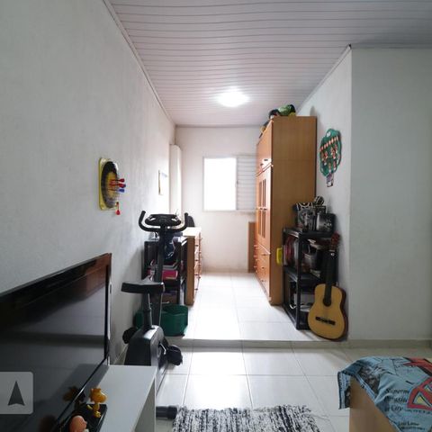 Casa à venda com 200m², 4 quartos e 3 vagasQuarto 1