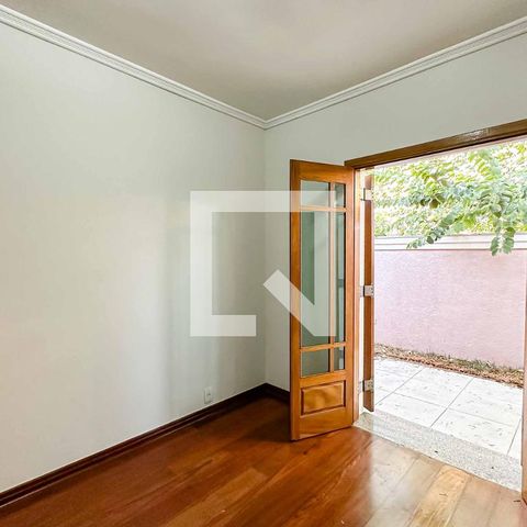 Casa à venda com 200m², 3 quartos e 5 vagasSuíte 2