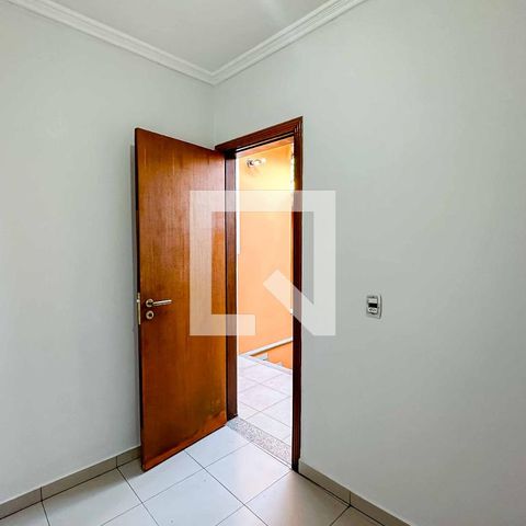 Casa à venda com 200m², 3 quartos e 5 vagasQuarto da Área de Serviço