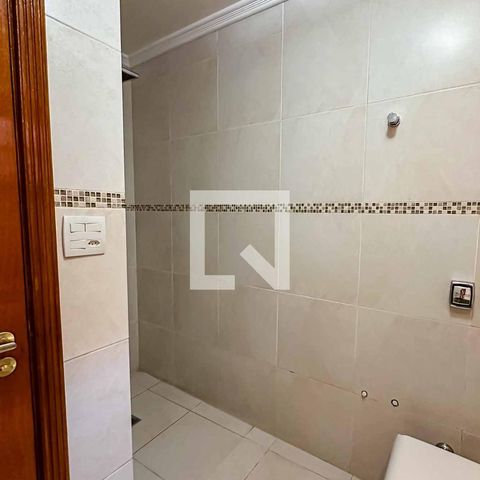 Casa à venda com 200m², 3 quartos e 5 vagasBanheiro da Suíte 3