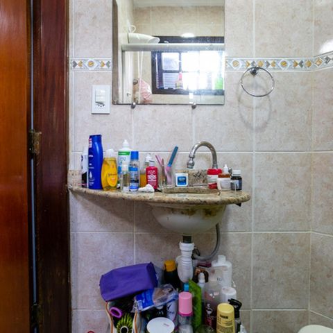Casa à venda com 140m², 3 quartos e 2 vagas Casa à venda com 140m², 3 quartos e 2 vagasBanheiro da Suíte 2