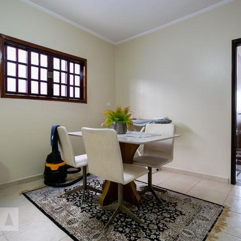 Casa à venda com 140m², 3 quartos e 2 vagas Casa à venda com 140m², 3 quartos e 2 vagasSala de Jantar