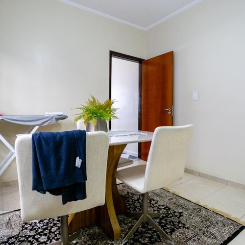 Casa à venda com 140m², 3 quartos e 2 vagas Casa à venda com 140m², 3 quartos e 2 vagasSala de Jantar
