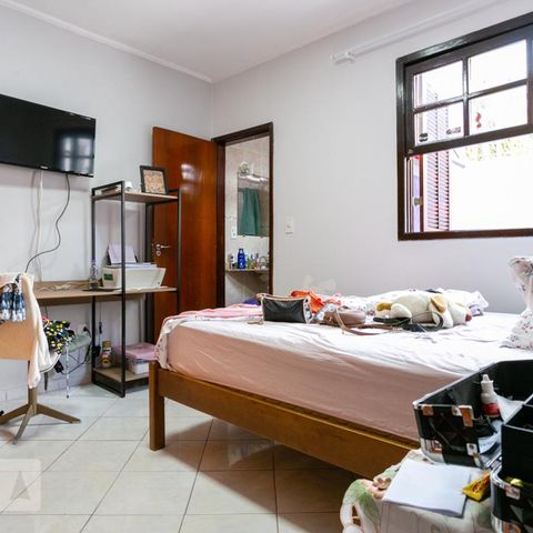 Casa à venda com 140m², 3 quartos e 2 vagas Casa à venda com 140m², 3 quartos e 2 vagasSuíte 2