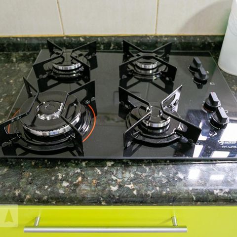 Casa à venda com 140m², 3 quartos e 2 vagas Casa à venda com 140m², 3 quartos e 2 vagasCozinha