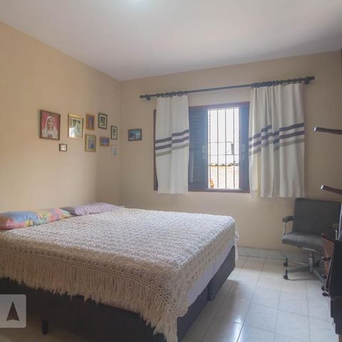 Casa à venda com 114m², 3 quartos e 2 vagasQuarto 1