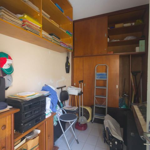 Casa à venda com 114m², 3 quartos e 2 vagasÁrea de Serviço e Quintal - Quarto