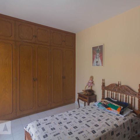 Casa à venda com 114m², 3 quartos e 2 vagasQuarto 2