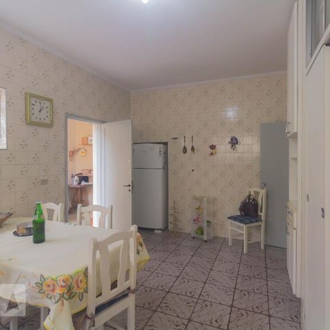Casa à venda com 114m², 3 quartos e 2 vagasCozinha