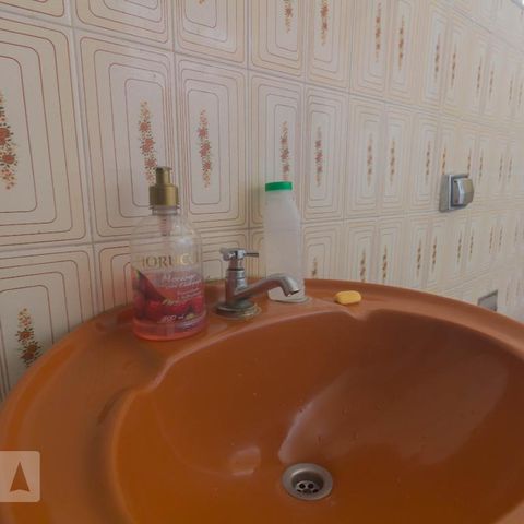 Casa à venda com 114m², 3 quartos e 2 vagasBanheiro - Quarto 3