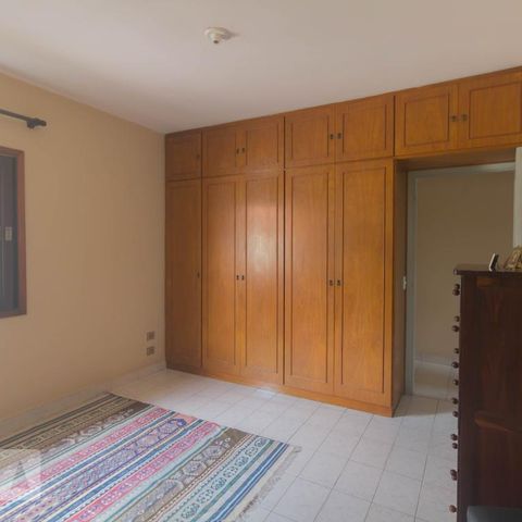 Casa à venda com 114m², 3 quartos e 2 vagasQuarto 3