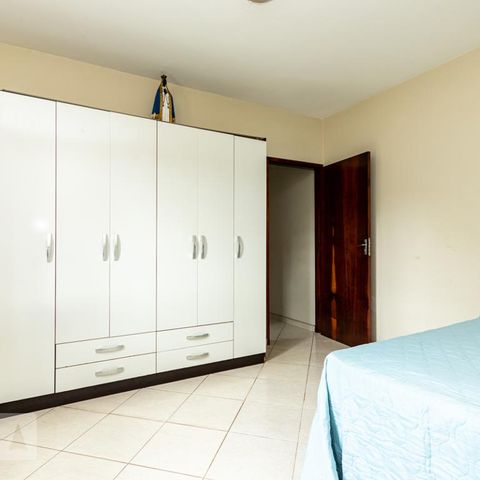 Casa à venda com 220m², 4 quartos e 4 vagasQuarto 1