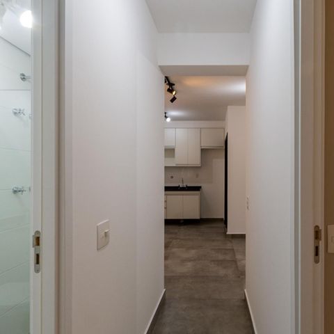 Apartamento à venda com 57m², 2 quartos e 1 vagaCorredor