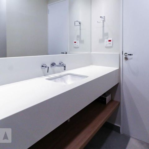 Apartamento à venda com 65m², 2 quartos e 1 vagaBanheiro da Suíte 2