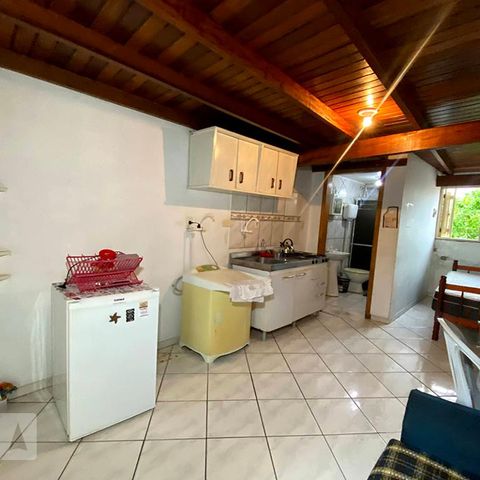 Studio para alugar com 18m², 1 quarto e sem vagaSala e cozinha