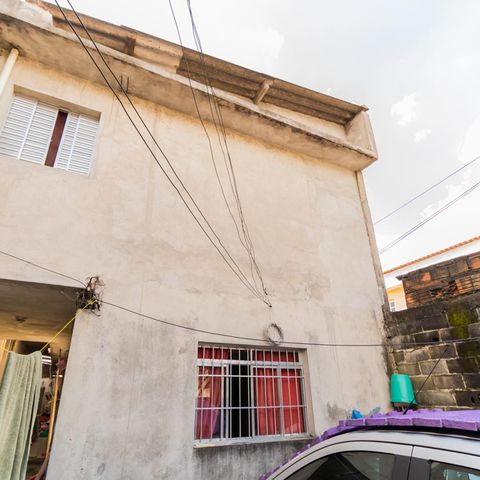 Apartamento à venda com 200m², 3 quartos e 2 vagasFrente