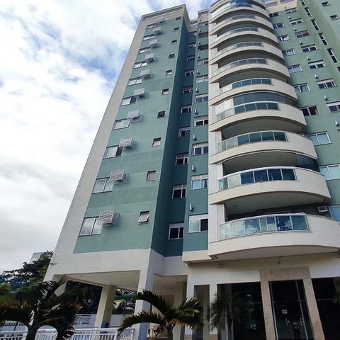 Apartamento à venda com 150m², 3 quartos e 2 vagasFachada