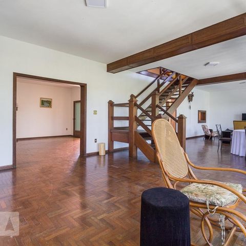Casa à venda com 600m², 3 quartos e 7 vagasSala 2