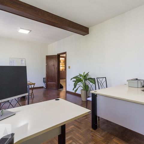Casa à venda com 600m², 3 quartos e 7 vagasQuarto 3 
