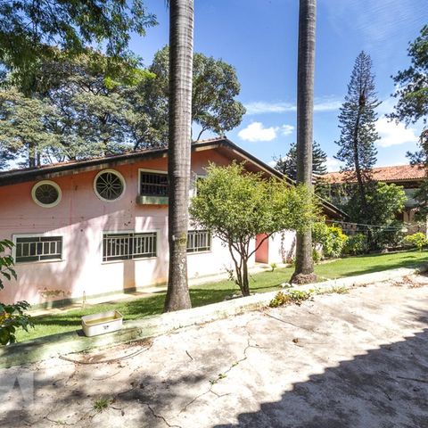 Casa à venda com 600m², 3 quartos e 7 vagasÁrea Externa