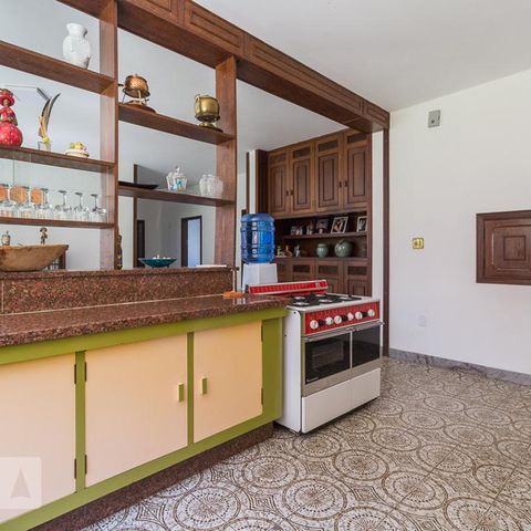 Casa à venda com 600m², 3 quartos e 7 vagasCozinha