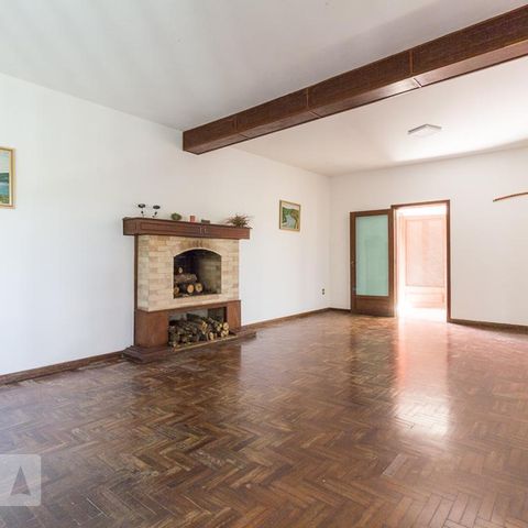 Casa à venda com 600m², 3 quartos e 7 vagasSala 2