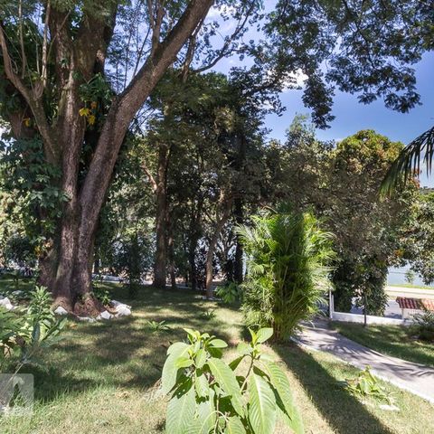 Casa à venda com 600m², 3 quartos e 7 vagasÁrea Externa