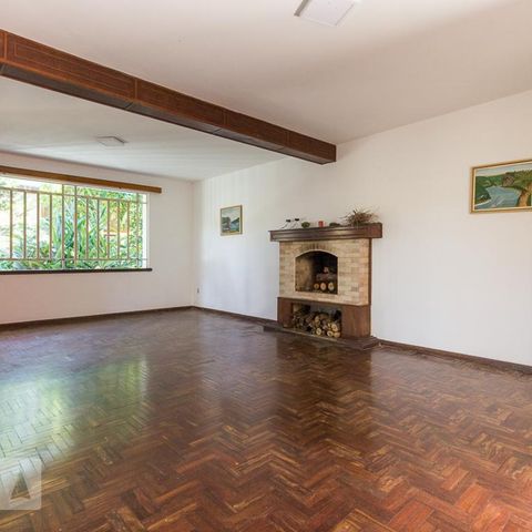 Casa à venda com 600m², 3 quartos e 7 vagasSala 2